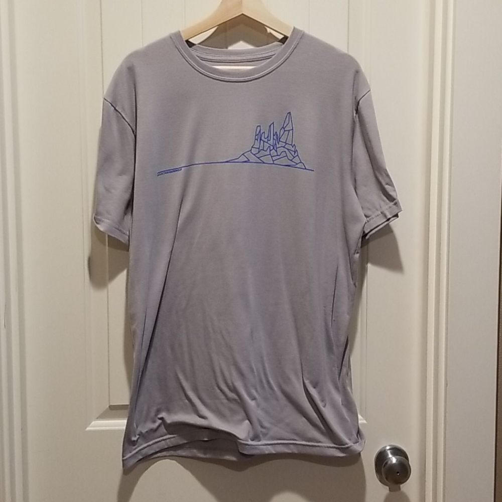 Mountain Hardware T Shirt